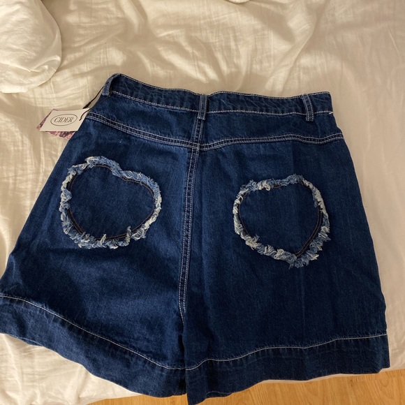 CIDER dark wash jean shorts - Picture 4 of 4